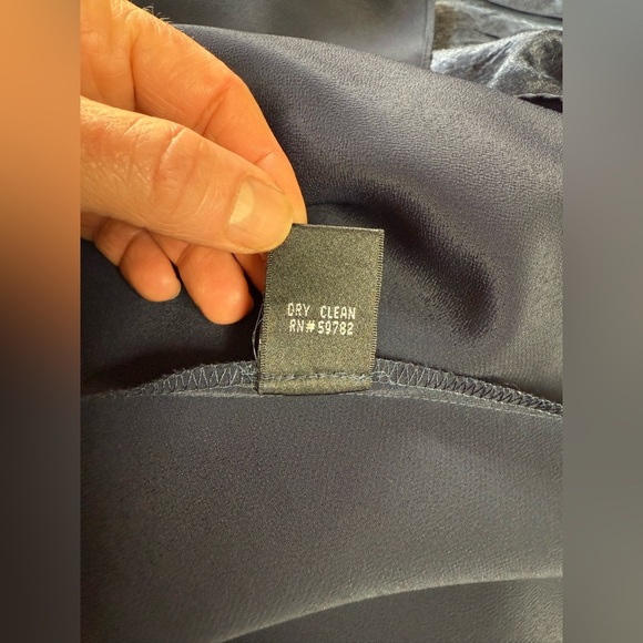 ADRIANNA PAPELL Deep navy imprint sheer stripe double V Midi Dress size 12 - Picture 11 of 14